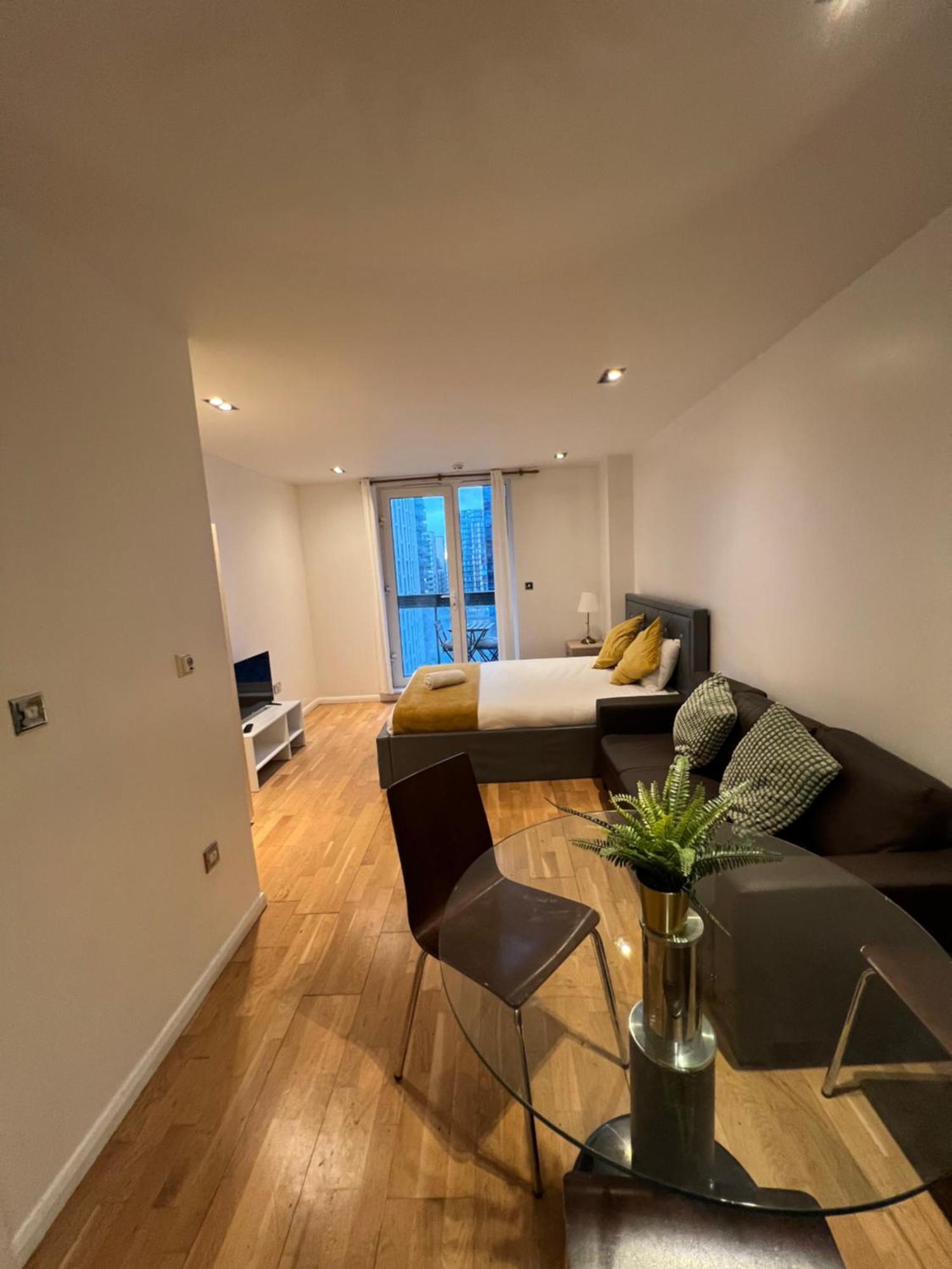 Greenwich Canary Wharf O2 Arena Excel Apartament *
